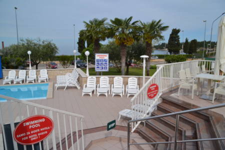 Pool beim Hotel Laguna Park