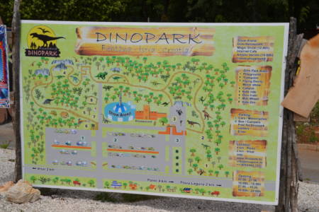 Plan vom Dinopark Funtana