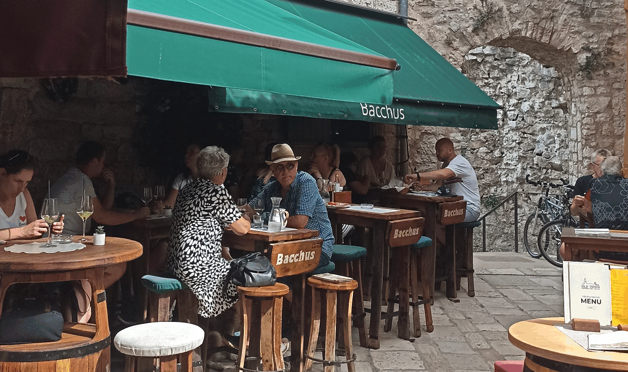 Vinothek Bacchus Porec